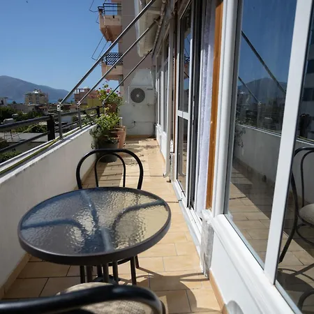 Appartement Sunny And Spacious In